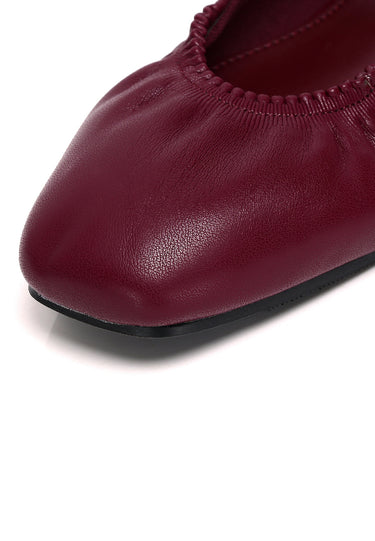 Jolie Comfy Fit Footbed Flats & Ballerina In Maroon