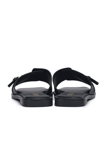 Meganne Comfy Fit Footbed Sandals Sandals In Black