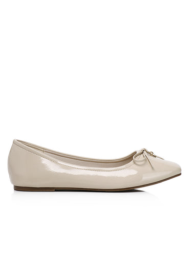 Alodie Comfy Fit Footbed Flats & Ballerina In Beige