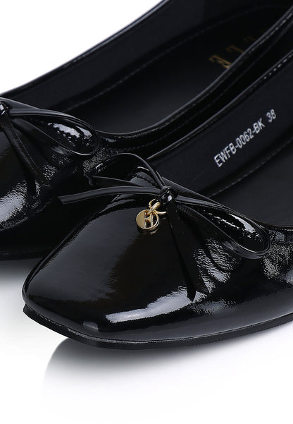 Alodie Comfy Fit Footbed Flats & Ballerina In Black