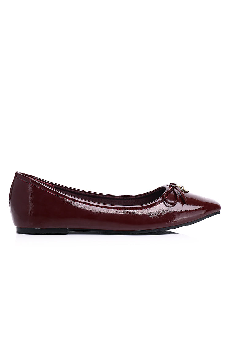 Alodie Comfy Fit Footbed Flats & Ballerina In Burgundy