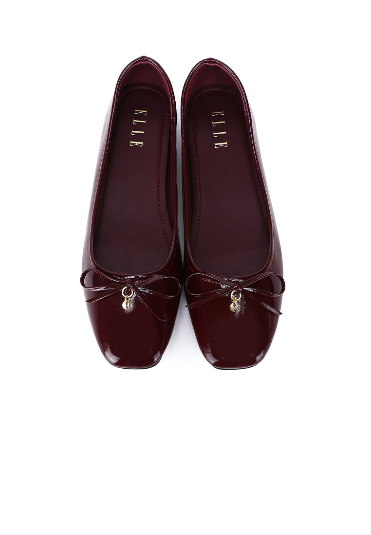 Alodie Comfy Fit Footbed Flats & Ballerina In Burgundy