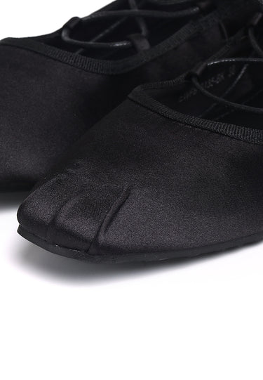 Tiffany Comfy Fit Footbed Microfiber Leather Flats & Ballerina In Black