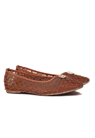 Loom Woven Comfy Fit Footbed Microfiber Leather Flats & Ballerina In Brown