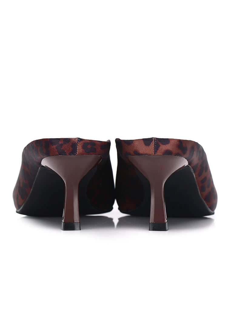 Tyla Leopard-Print Comfy Fit Footbed Microfiber Leather Heels In Brown