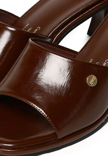 Ines Comfy Fit Footbed Microfiber Leather Heels In Brown