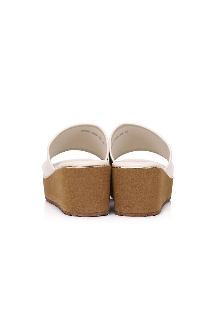 Emma Comfy Fit Footbed Sandals In Beige