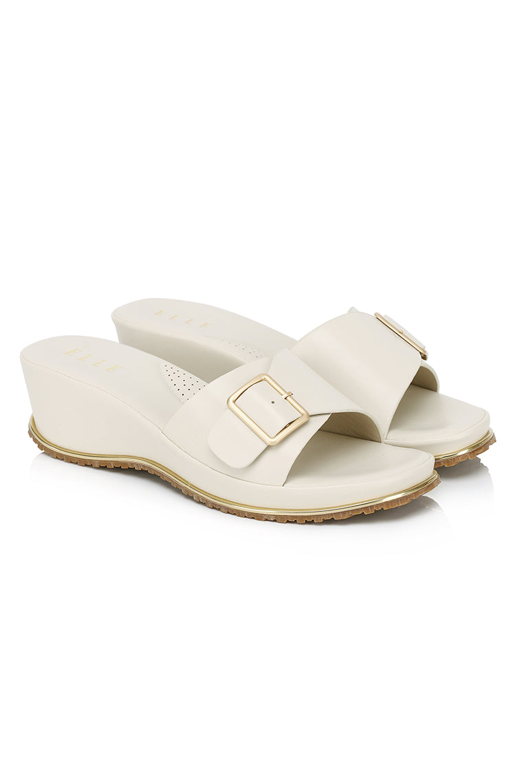 Elayne Comfy Fit Footbed Sandals In Beige