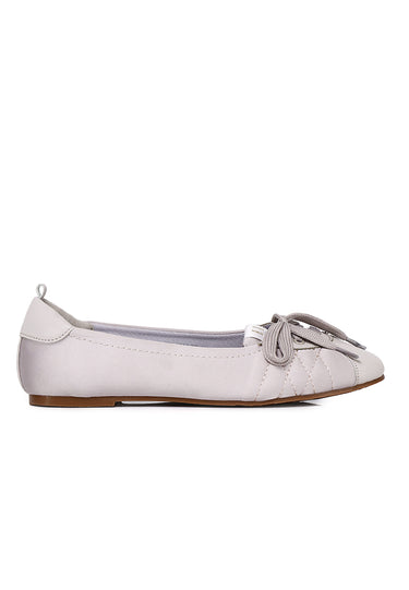 Young Comfy Fit Footbed Microfiber Leather Ballet Sneakers In Platinum