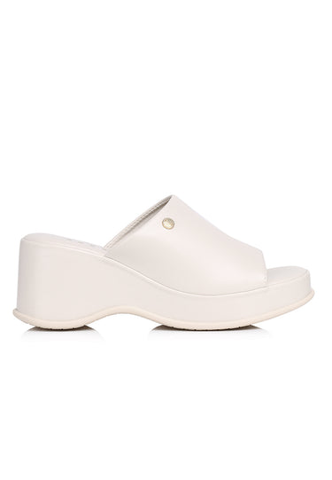 Mireille Comfy Fit Footbed Wedges In Beige